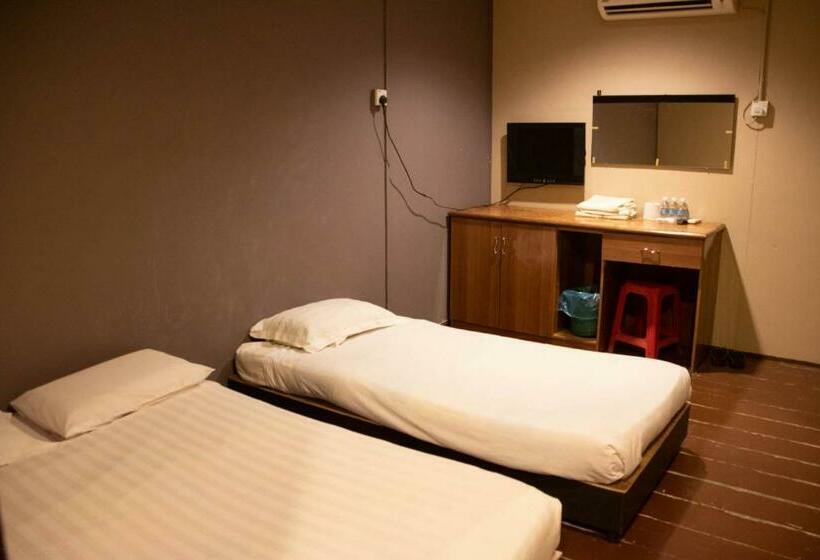 חדר אקונומי לשלושה, Sealion Pulau Ketam Inn