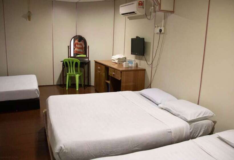 Семейный Номер, Sealion Pulau Ketam Inn