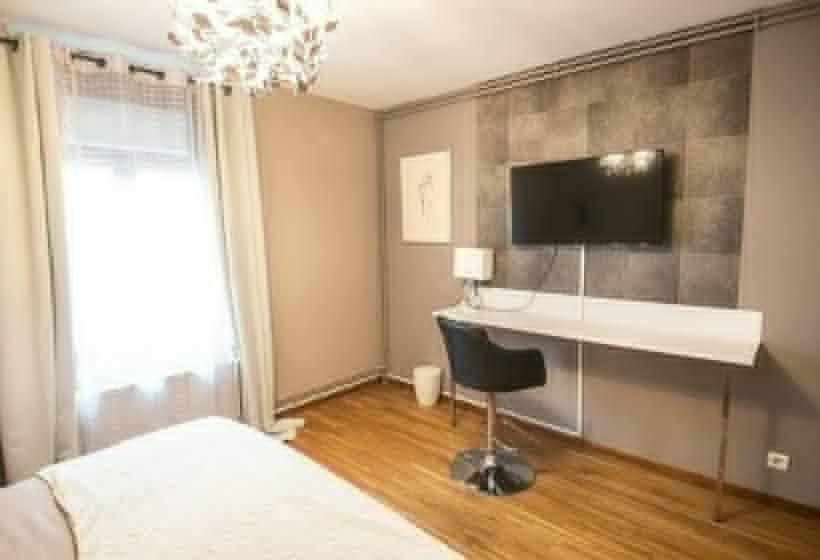 Номер Deluxe, Aux Berges De Sambre