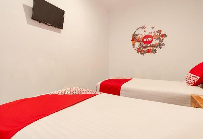 スタンダードルーム, Oyo 2410 Intan