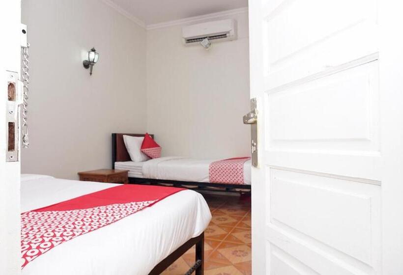 スタンダードルーム, Oyo 2410 Intan