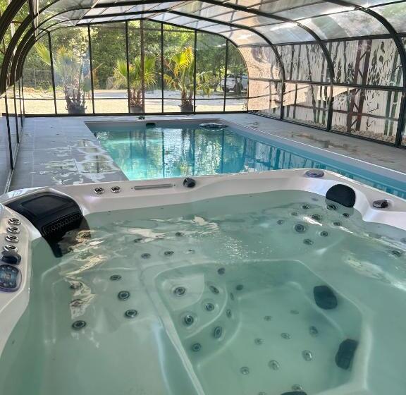 Номер Deluxe, Le Domaine Du Lavoir