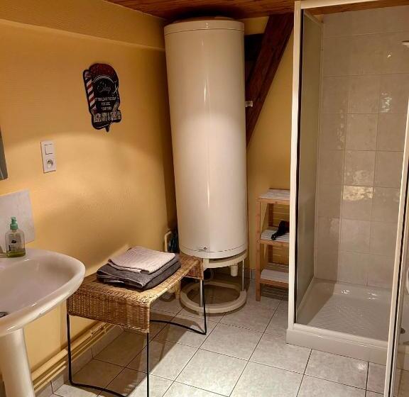 Семейный Номер, Le Domaine Du Lavoir