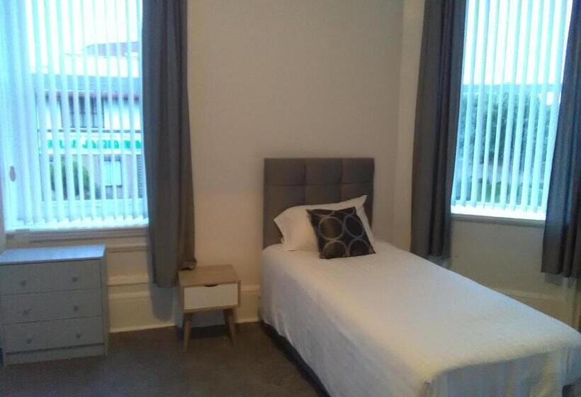 ４ベッドルームクラシックタイプ, Newcastle West Hotel & Bar