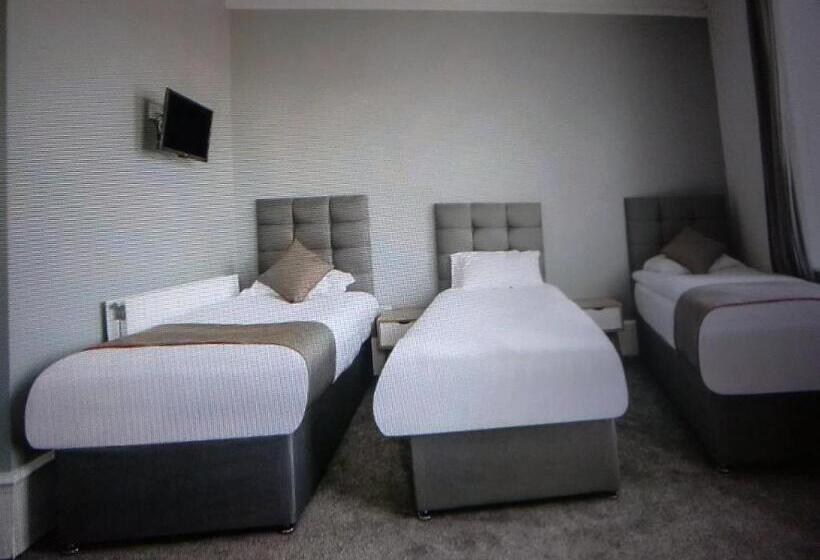 ４ベッドルームクラシックタイプ, Newcastle West Hotel & Bar