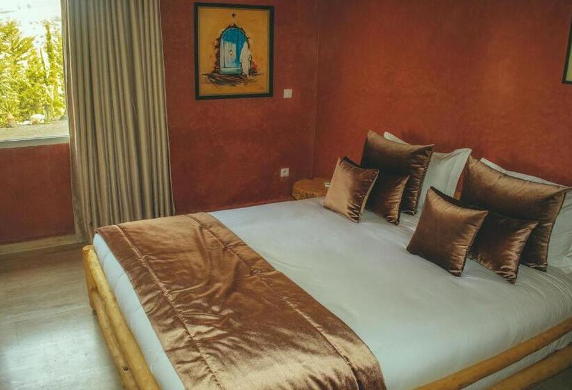 חדר דלוקס, Diar Illi