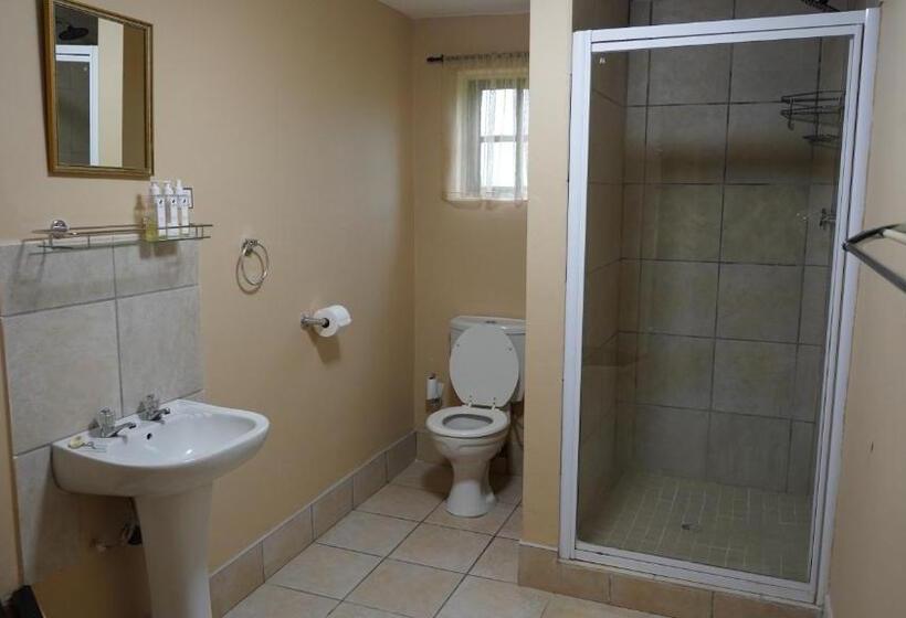 غرفة كومفورت, Francolin Creek