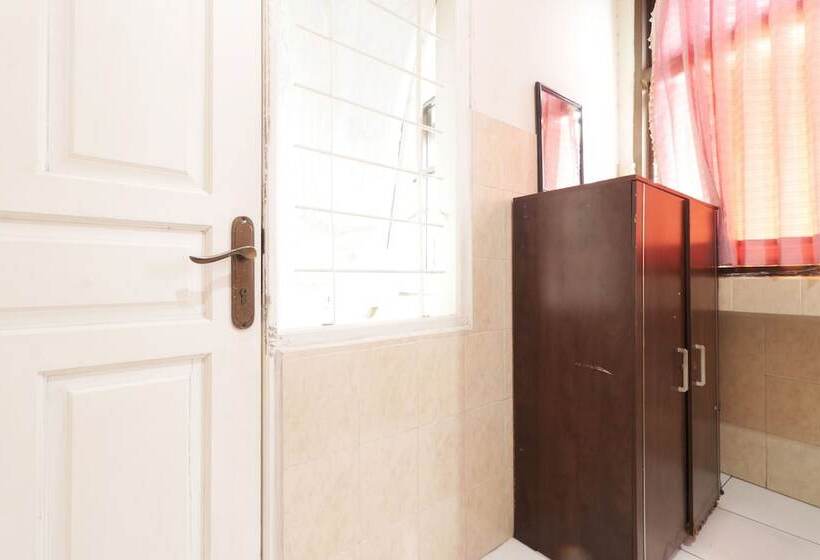 标准间, Omah Ampel Syariah