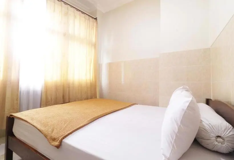Deluxe Zimmer, Omah Ampel Syariah