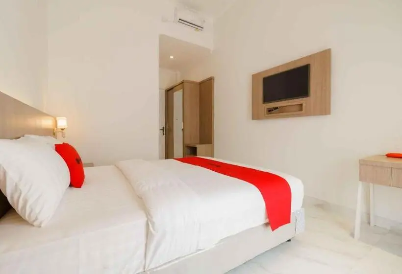 Standard-huone, Reddoorz Plus Syariah @ Jalan Dr Sutomo Padang