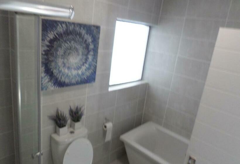 Villa 2 soveværelser, The Blyde Crystal Lagoon Cologne3