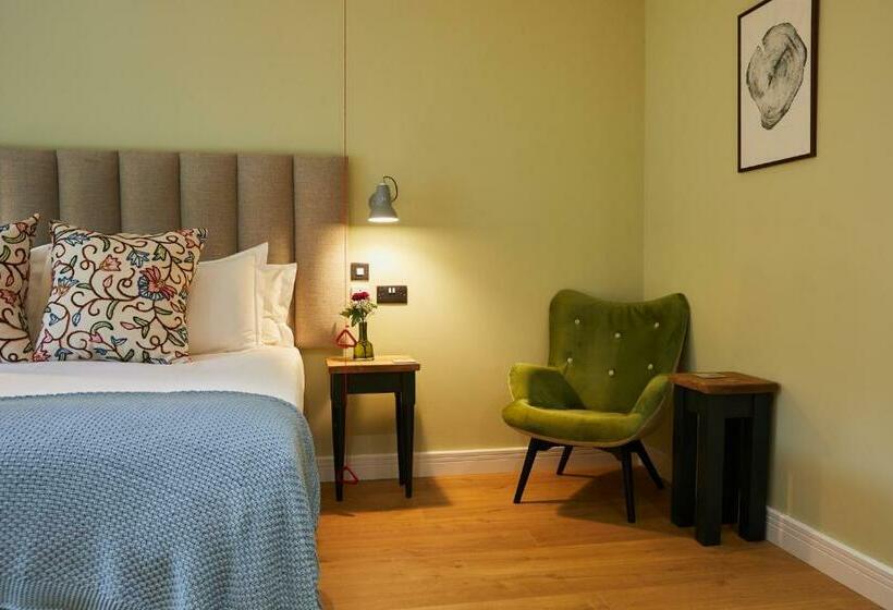 غرفة قياسية لذوى الاحتياجات الخاصة, The Lime Tree Inn