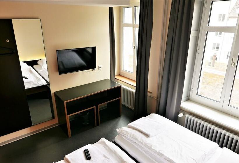 اتاق استاندارد, Easyhotel Zürich City Centre