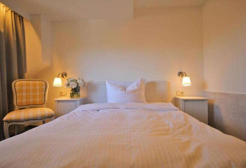 スタンダードシングルルーム, Askania 1927