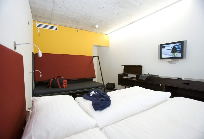 Négyágyas Standard Szoba, Cube Savognin