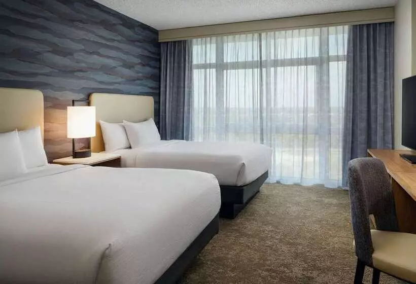 スイート, Embassy Suites By Hilton Charleston Airport Convention Ctr