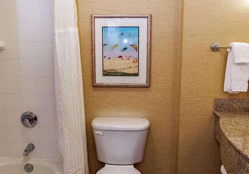 标准间侧面带海景, Hilton Garden Inn Outer Banks/kitty Hawk