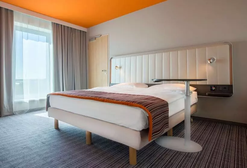 公園の見えるスタンダードルーム, Park Inn By Radisson Frankfurt Airport