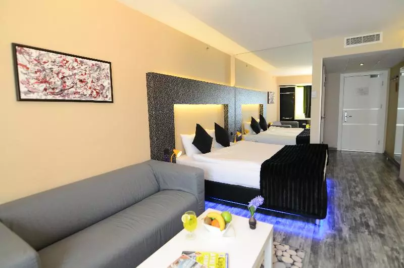 景色の見えるスーペリアルーム, Park Inn By Radisson Frankfurt Airport