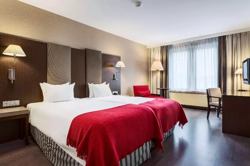 スイート, Park Inn By Radisson Frankfurt Airport