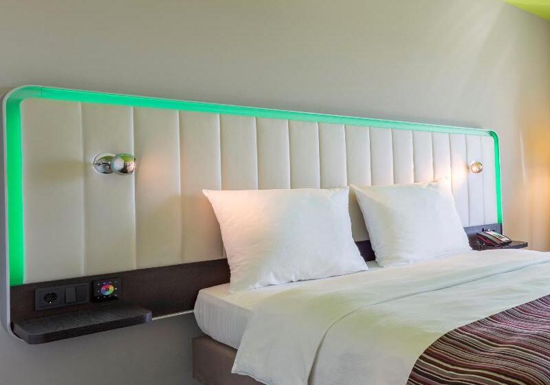 高级大房间, Park Inn By Radisson Frankfurt Airport