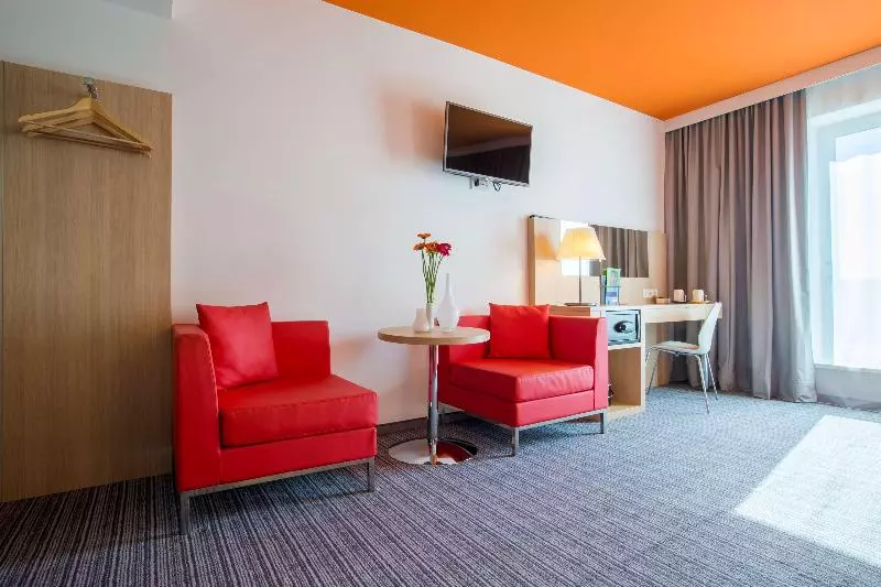 スイート, Park Inn By Radisson Frankfurt Airport