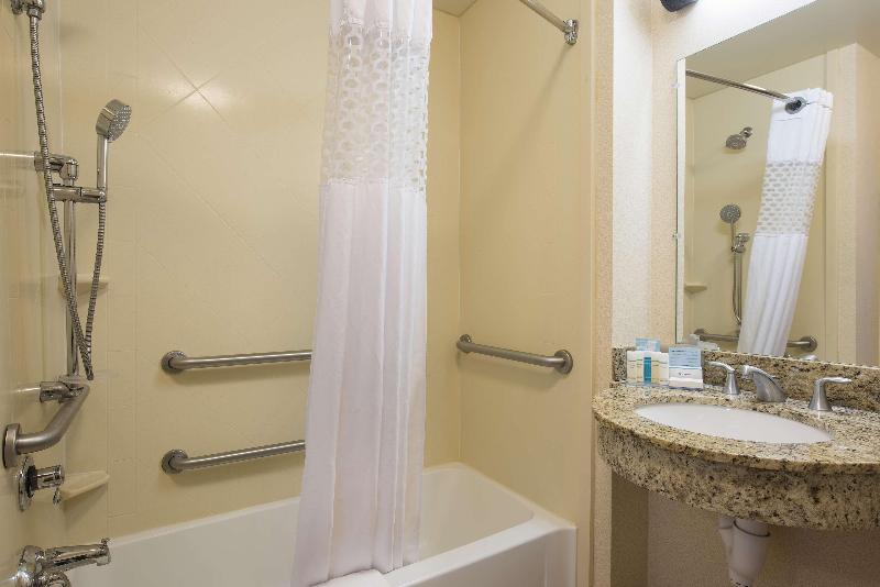 高级大房间, Park Inn By Radisson Frankfurt Airport