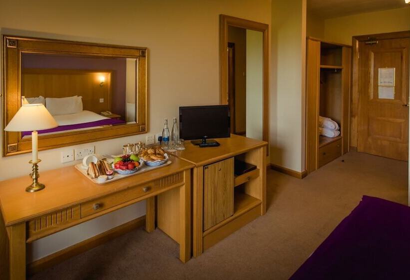 Номер Стандарт, Roganstown Hotel & Country Club