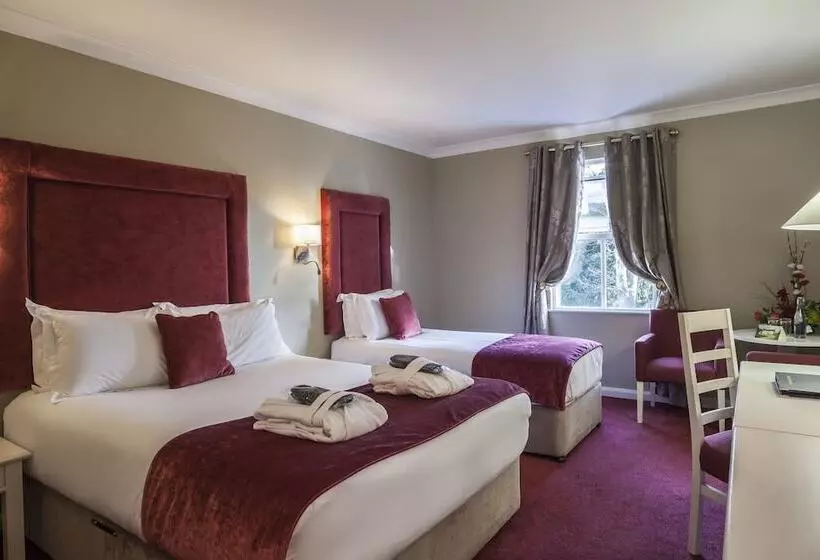Classic Kolmen Hengen Huone, Roganstown Hotel & Country Club