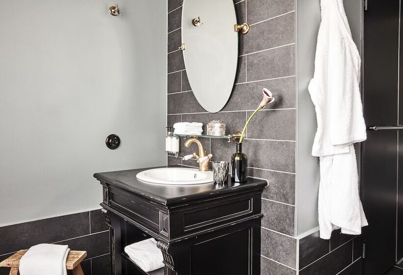 Deluxe Zimmer, Sir Savigny Hotel, Part Of Sircle Collection