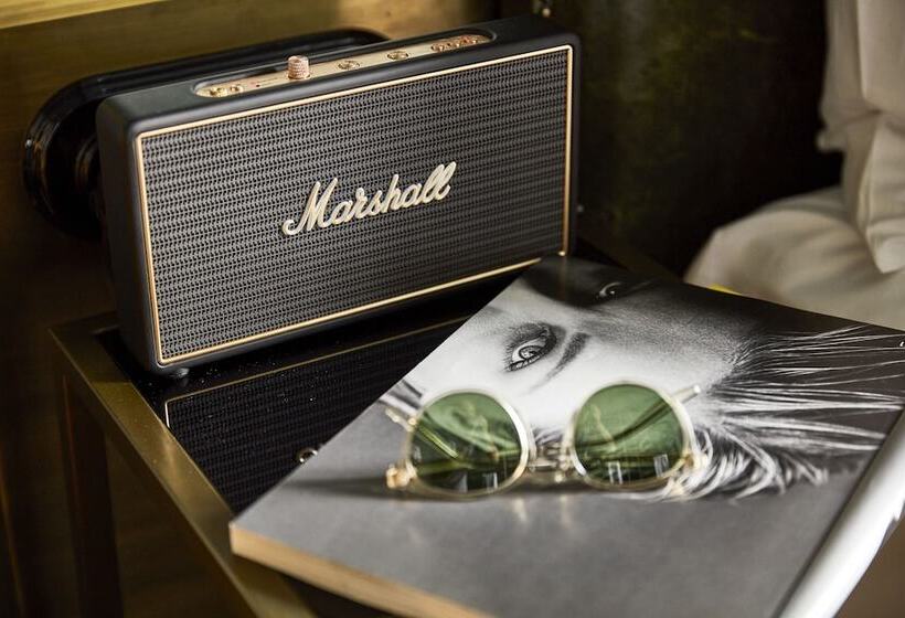 Deluxe Zimmer, Sir Savigny Hotel, Part Of Sircle Collection