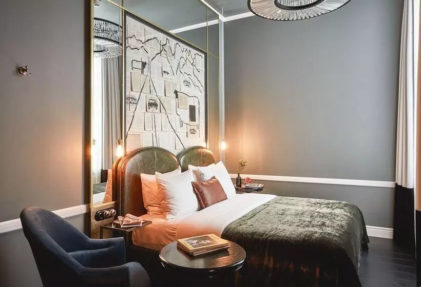 Deluxe Zimmer, Sir Savigny Hotel, Part Of Sircle Collection