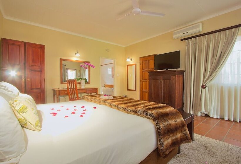 디럭스 룸, Tzaneen Country Lodge