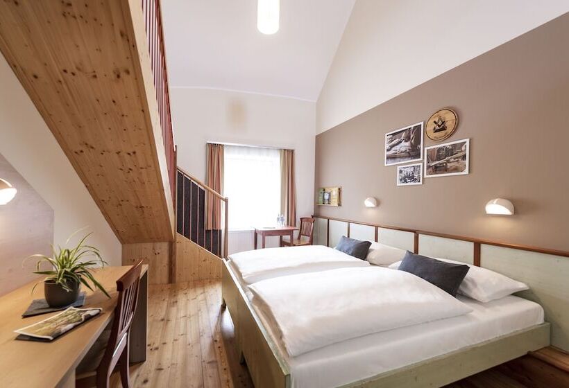 Четырехместный Номер Стандарт, Jufa Hotel Murau