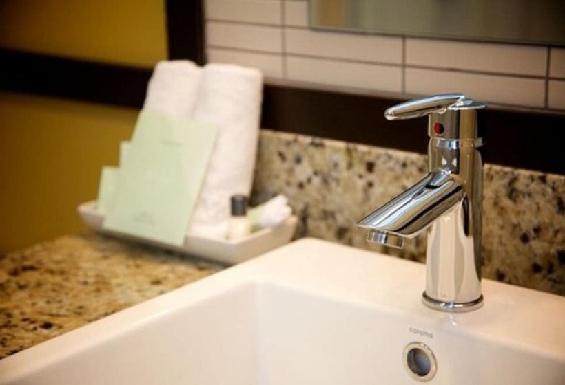 디럭스 룸 킹사이즈 침대, Moulin Wakefield Mill Hotel & Spa