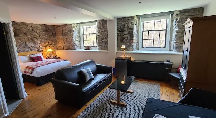 복층 룸 퀸 침대, Moulin Wakefield Mill Hotel & Spa