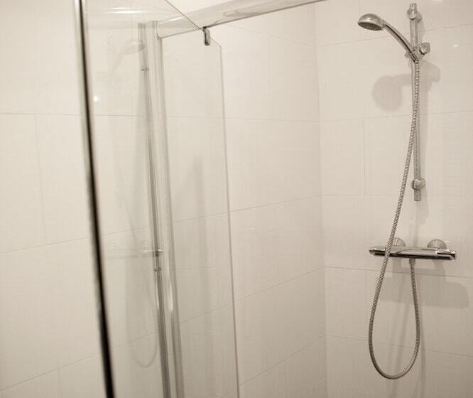 اتاق استاندارد یک نفره, St Christophers Inn At The Winston