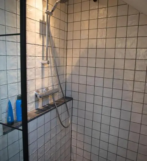 デラックスルーム, B&b Pont
