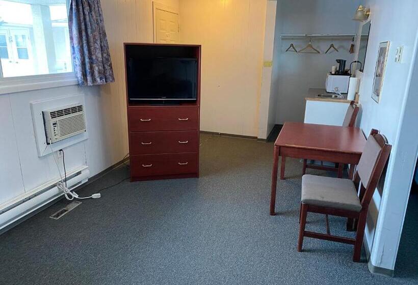 スイート, Hitching Post Motel