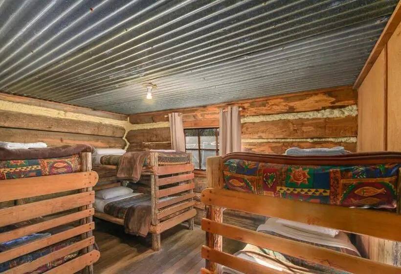 Family Suite, Dargo