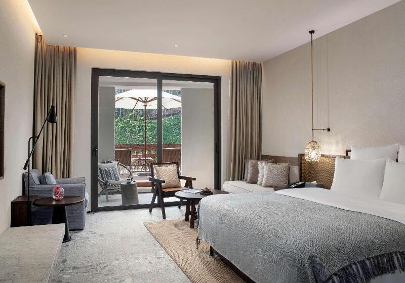 غرفة ديلوكس مزودة بشرفة, Dongfengyun Hotel Mi Le Mgallery