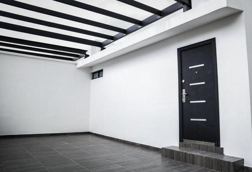 غرفة قياسية سرير كينج, Dubai Inn & Suites