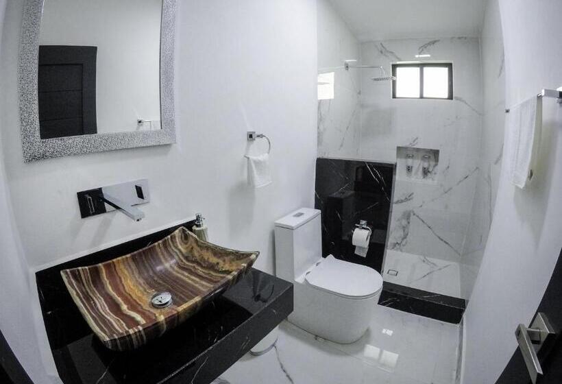 غرفة قياسية سرير كينج, Dubai Inn & Suites