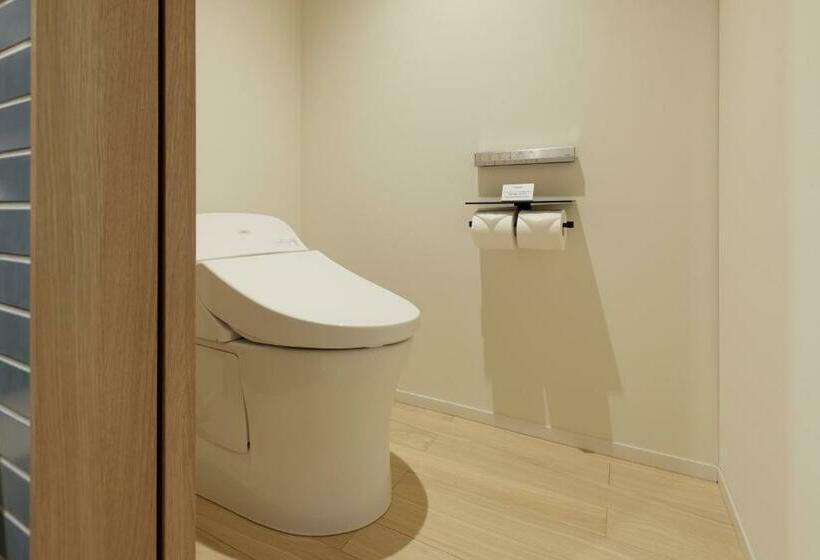 غرفة قياسية سرير كينج, Fairfield By Marriott Mie Okuise Odai