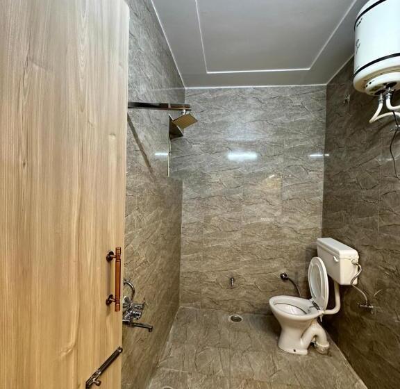 غرفة سوبيريور سرير كينج, Garg