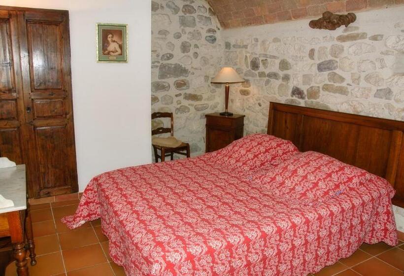 דירת חדר סופריור, Le Castélas