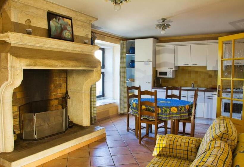 דירת חדר, Le Castélas