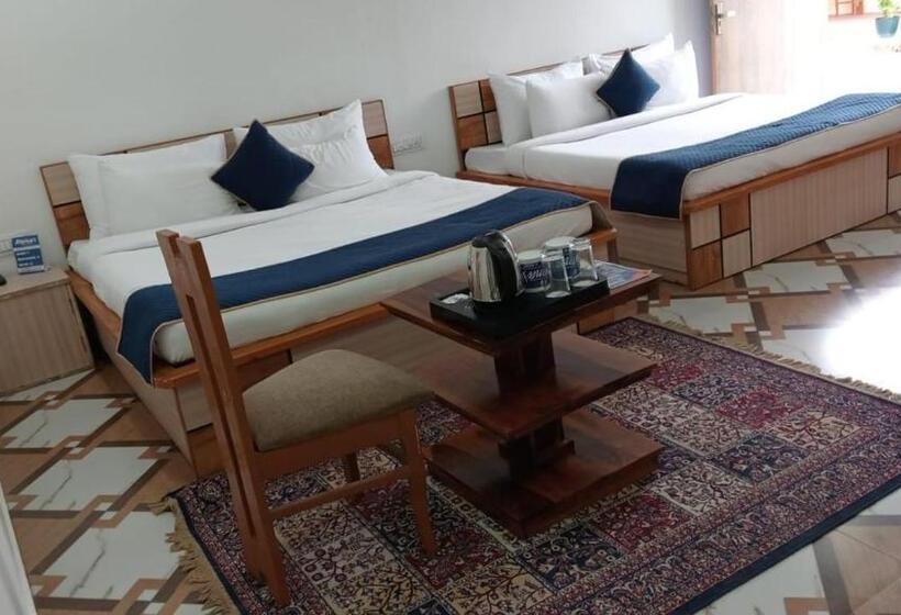 غرفة عائلية, Rama S Resort