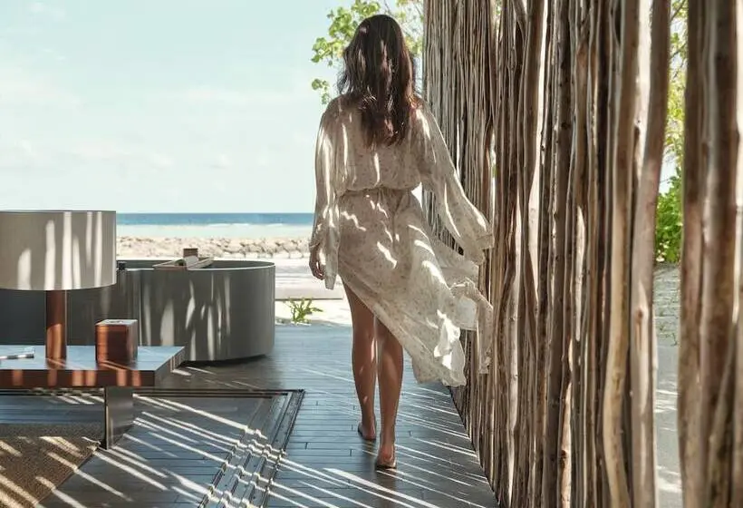 プール付き１ベッドルームヴィラ, Patina Maldives, Fari Islands
