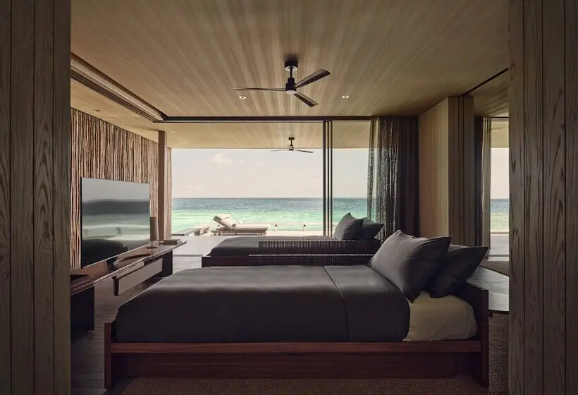 スタンダードスタジオ, Patina Maldives, Fari Islands